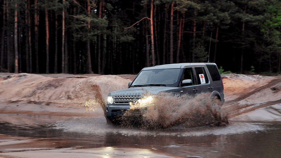 4x4 Freelander Active Trophy: militarnie i terenowo