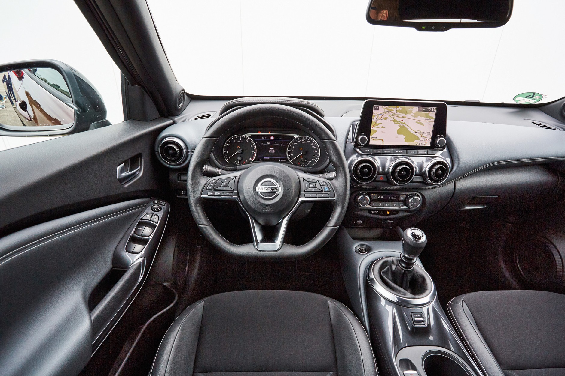 Nissan Juke - kokpit