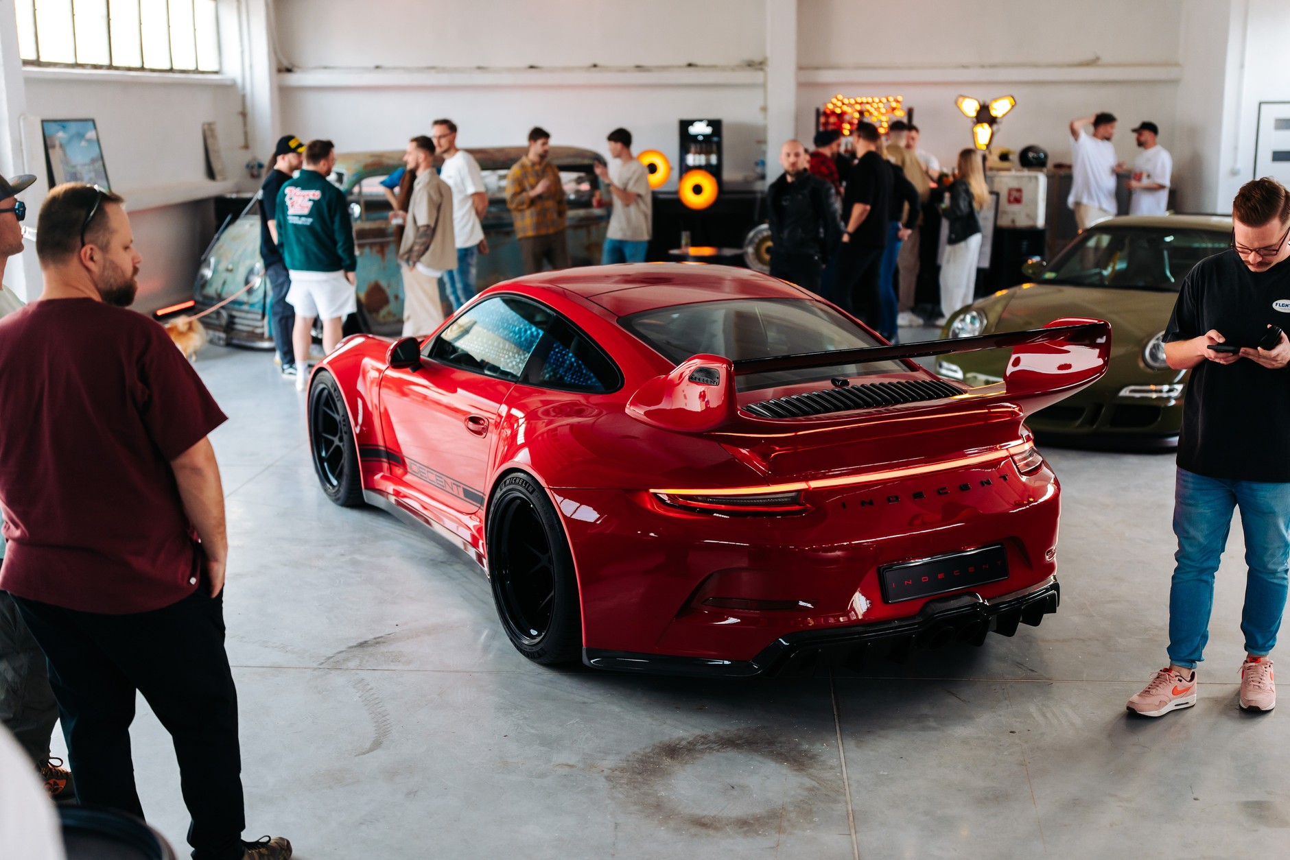 Porsche 911 (991) Indecent 005