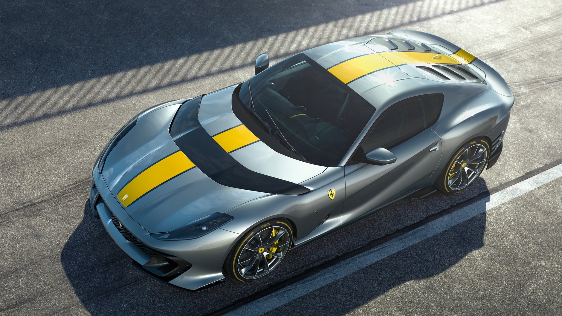 Ferrari 812 Superfast w limitowanej edycji o mocy 818 KM