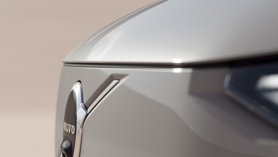 Volvo XE90