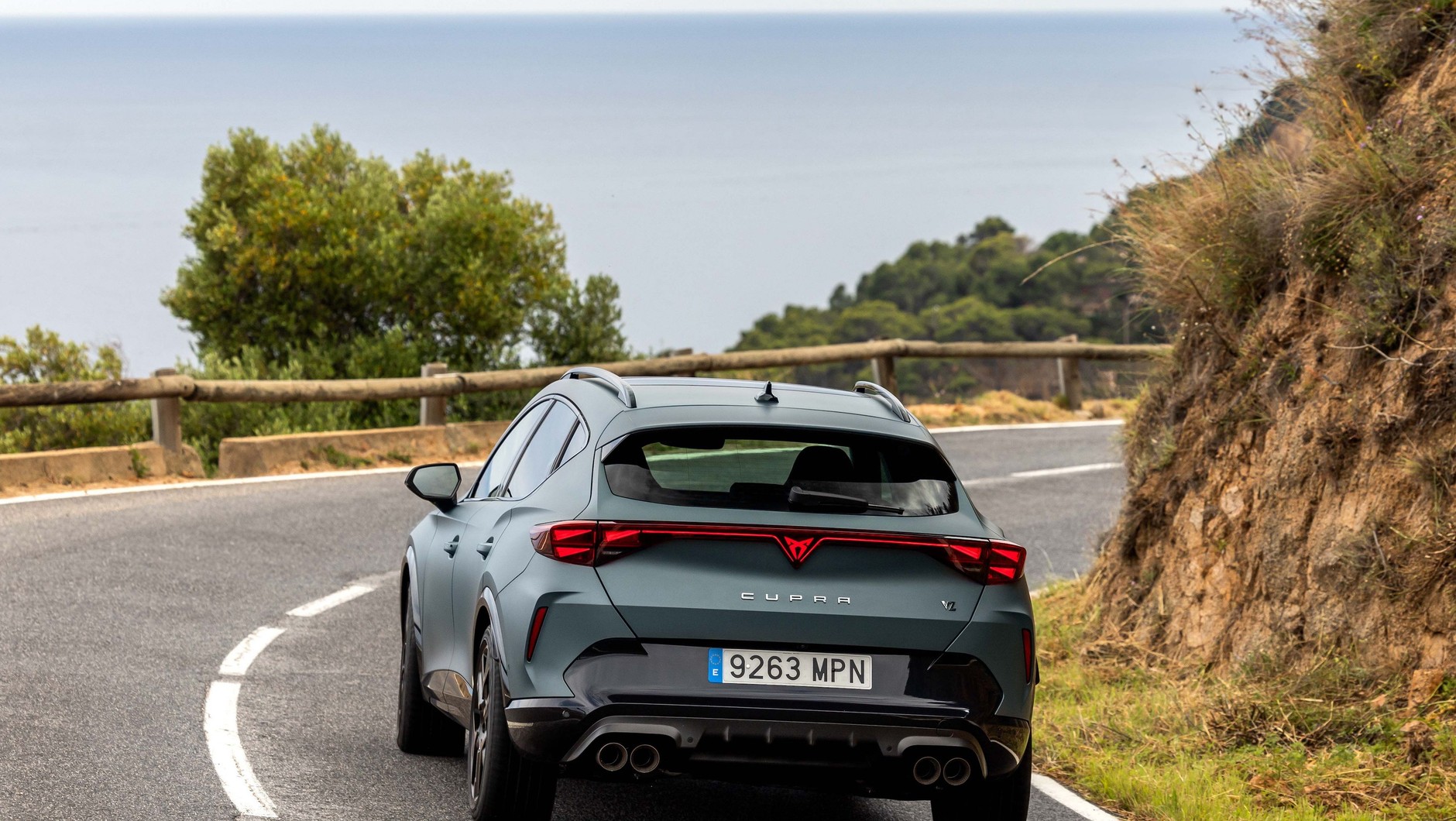 Cupra Formentor w roku modelowym 2026 staniała o 10 000 zł