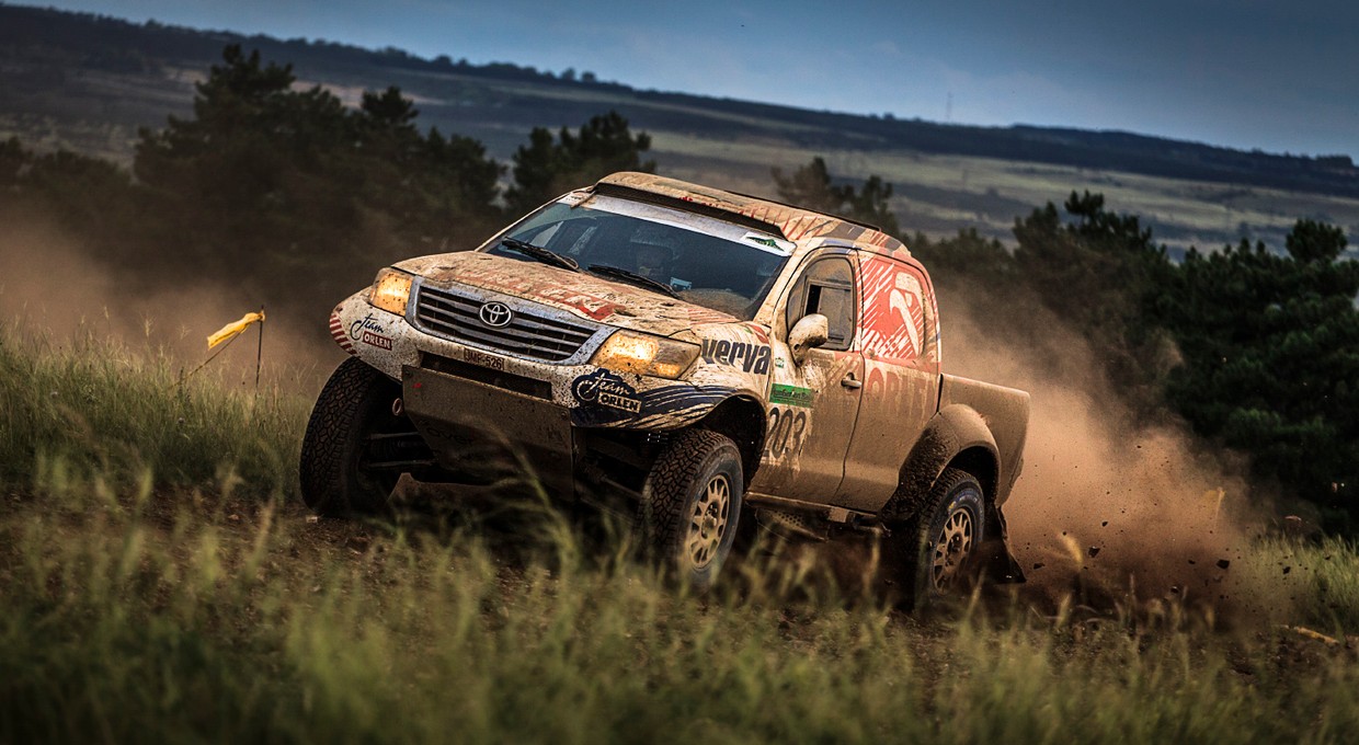 Hungarian Baja 2014: dach Małysza i punkty Dąbrowskiego
