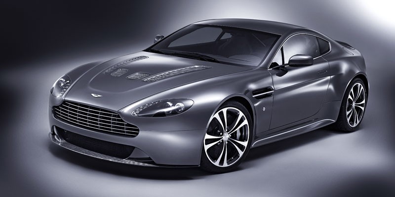 Genewa 2009: Aston Martin V12 Vantage – większy silnik dla małego Astona