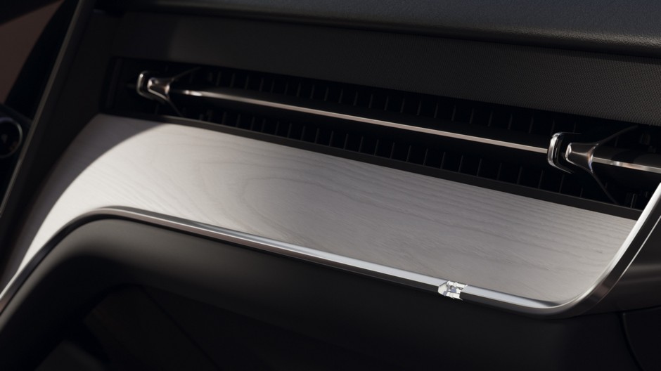 Volvo XE90