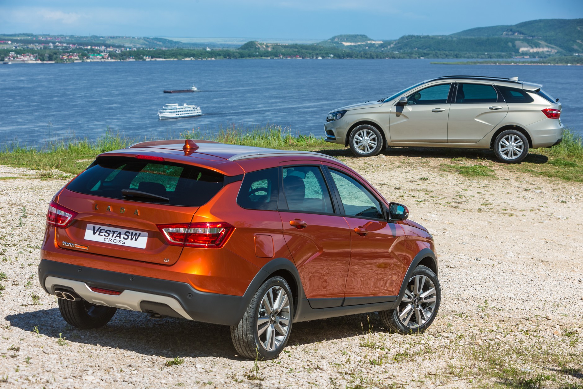 Lada Vesta SW i SW Cross