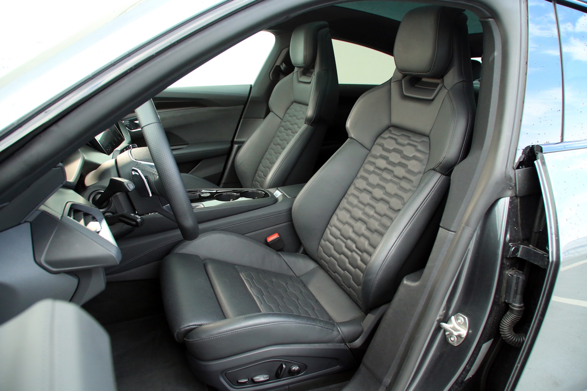 Audi e-tron GT quattro 2021 I generacja