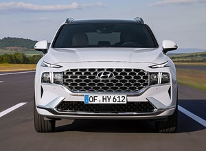 Hyundai Santa Fe po liftingu - nowa twarz