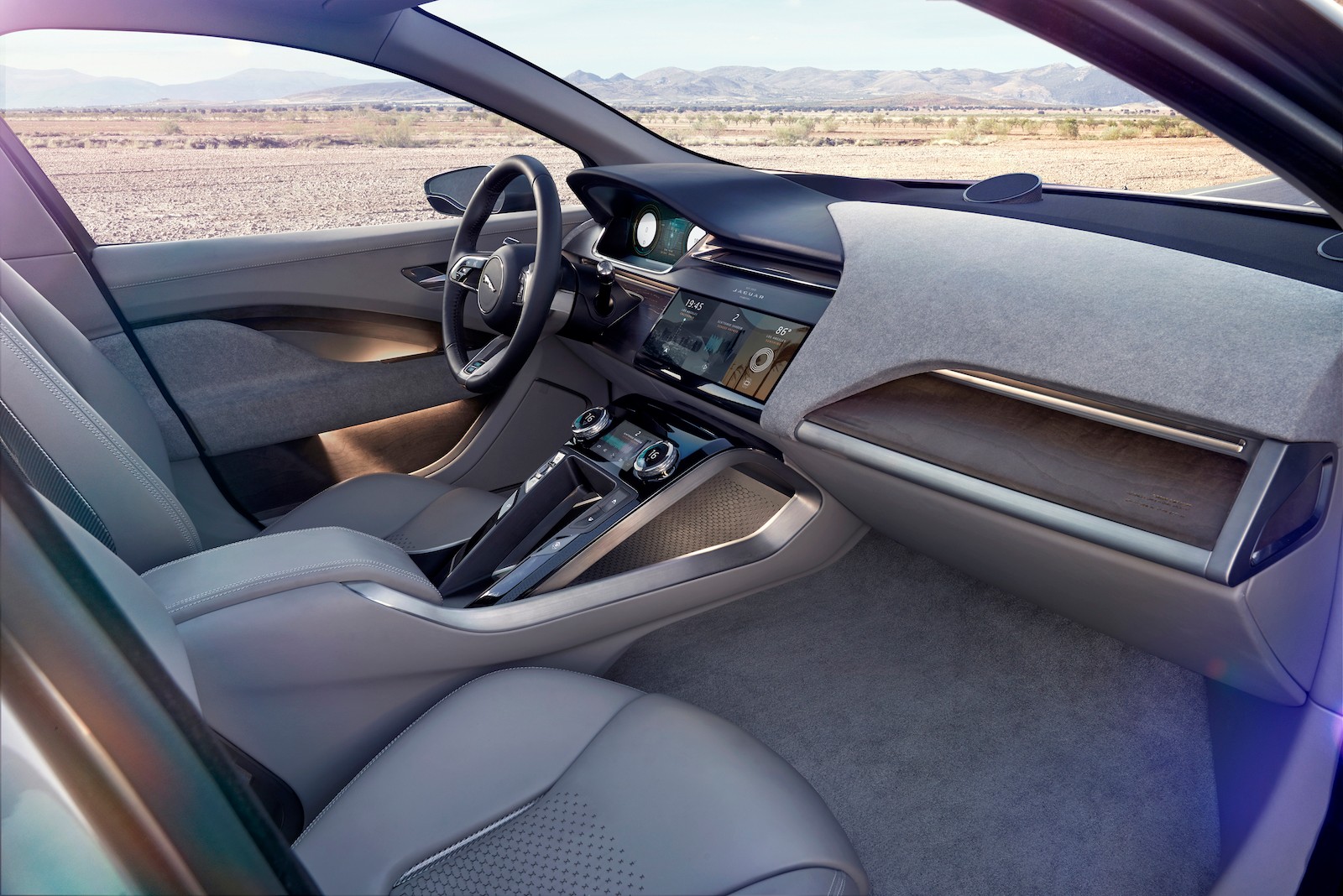Jaguar I-PACE Concept
