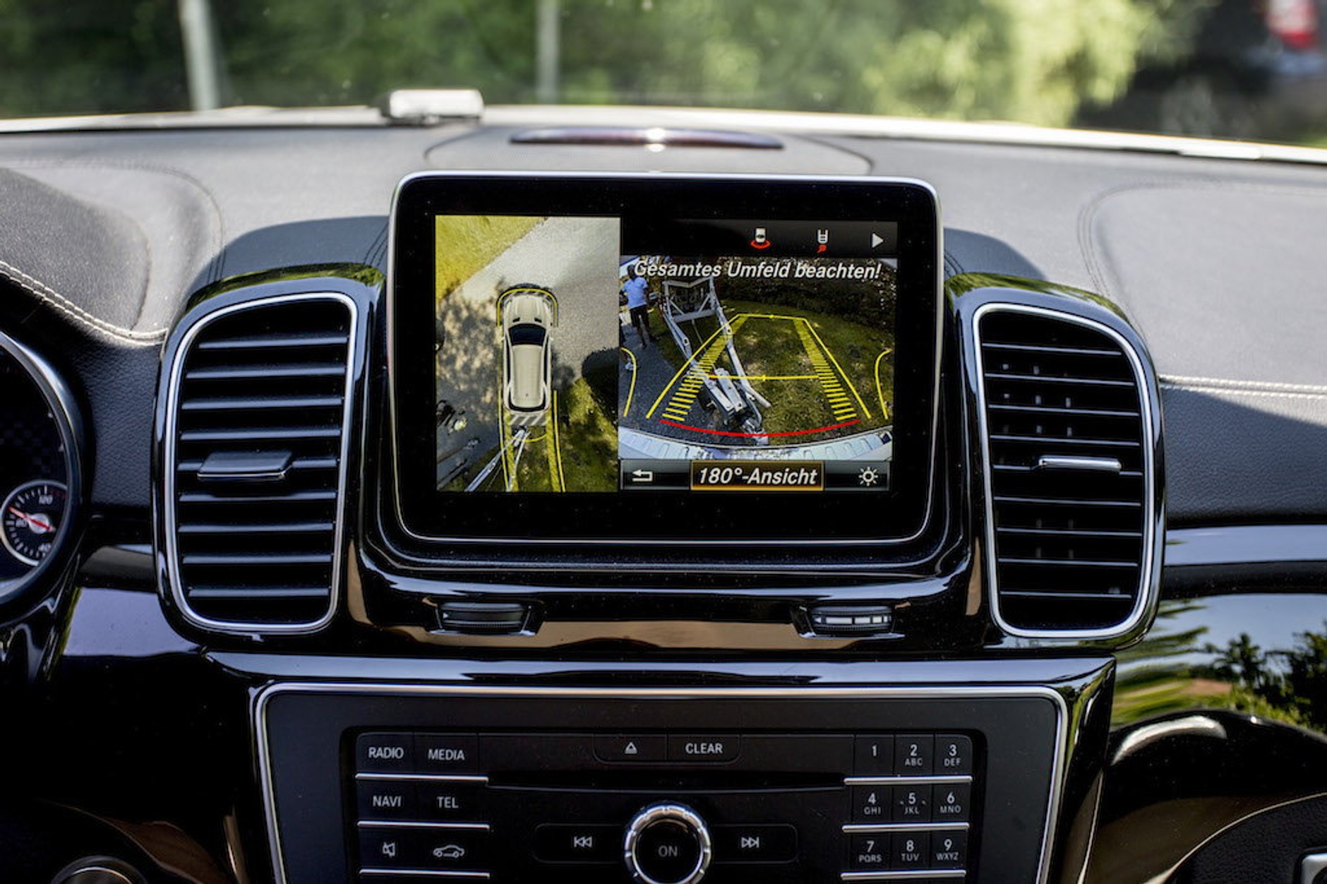 Mercedes GLE - papier ścierny plus aksamit