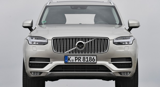 Lepiej postawić na większe używane Volvo XC90 czy młodsze, ale mniejsze XC60?