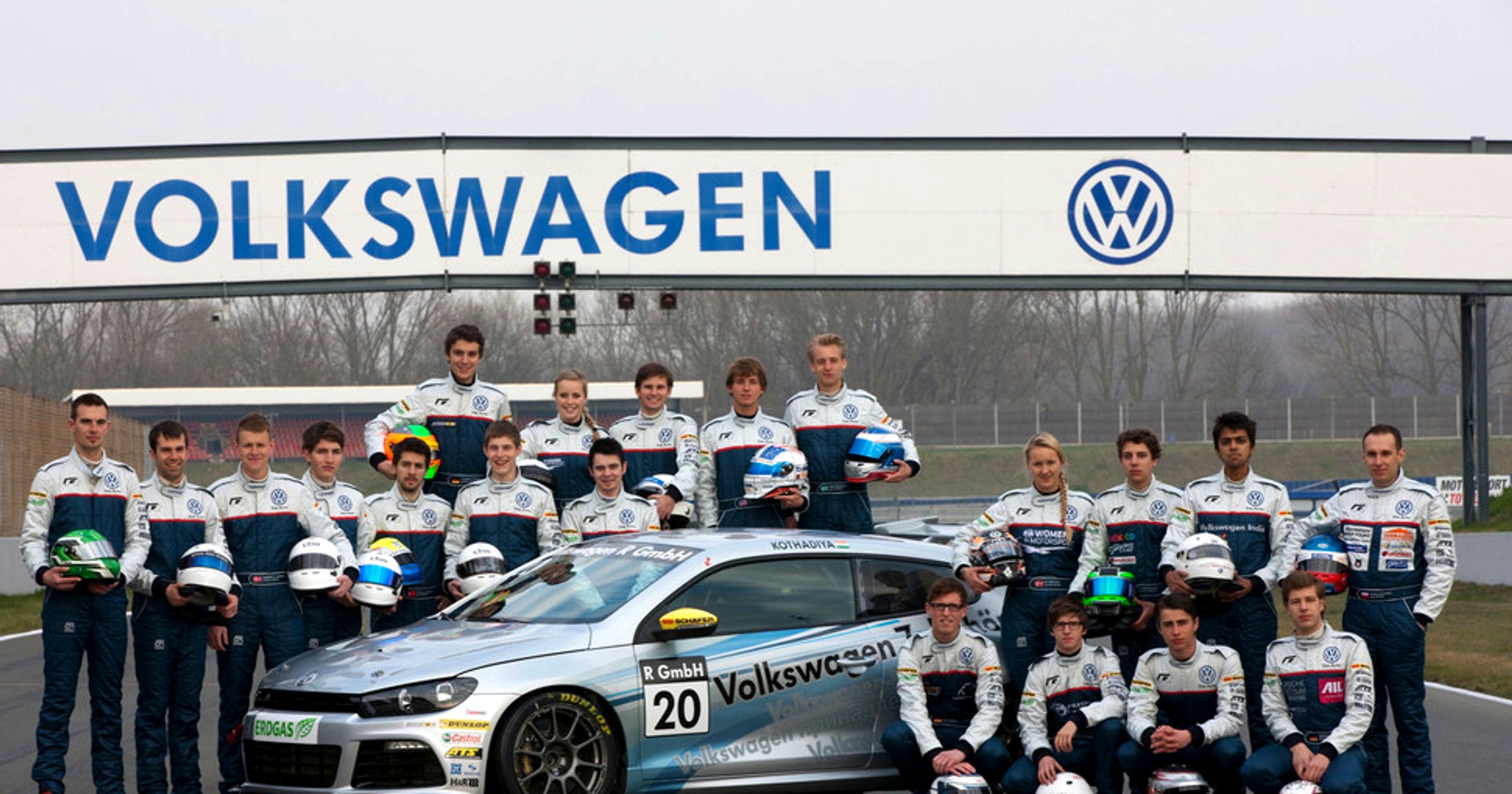 Polacy startują w VW Scirocco R-Cup 