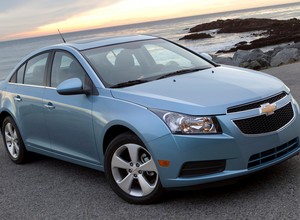 Najlepsza sprzedaż Chevroleta i ofensywa modelowa na 2011 rok
