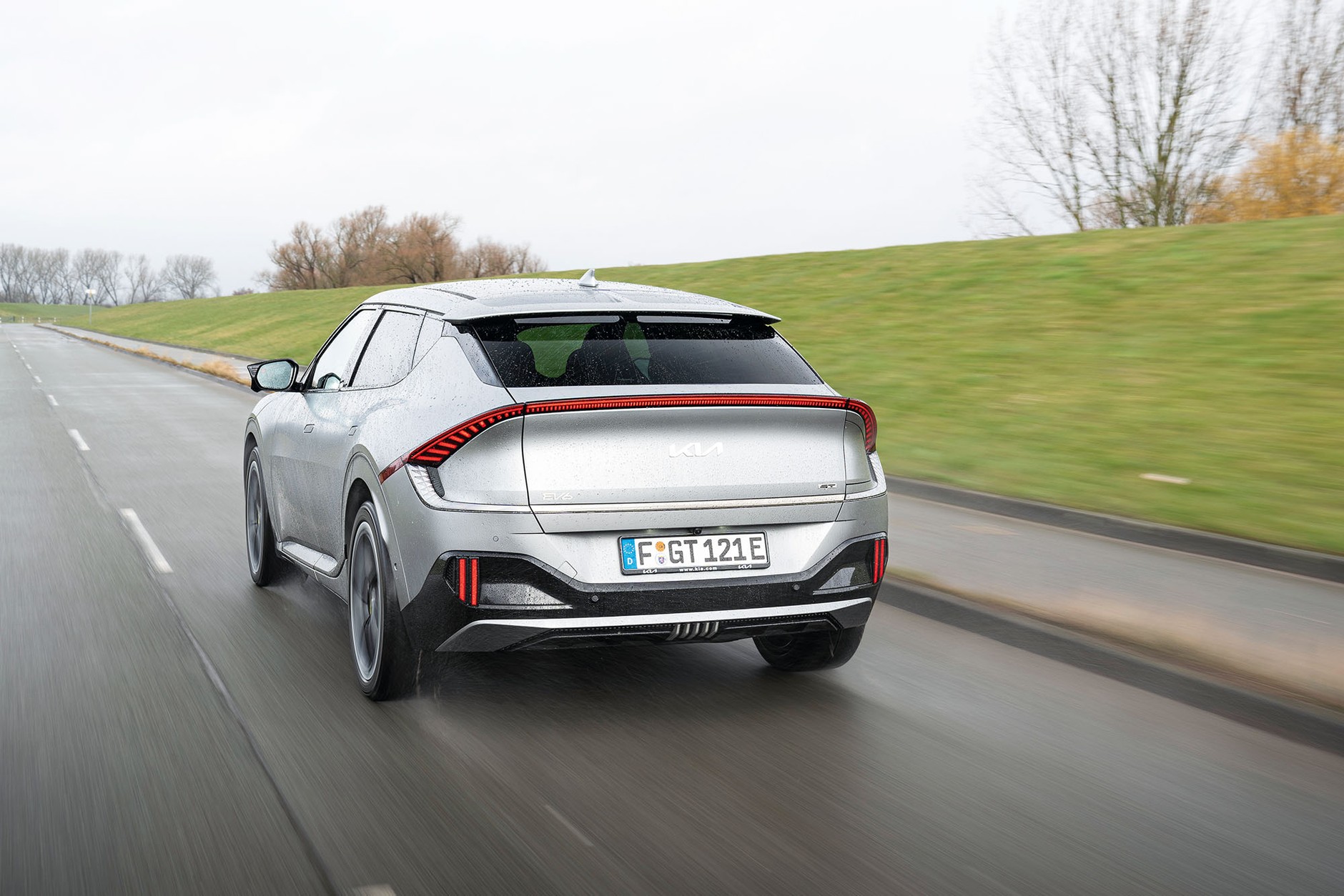 Kia EV6 GT - niemal 600 KM w wyjątkowo promocyjnej cenie