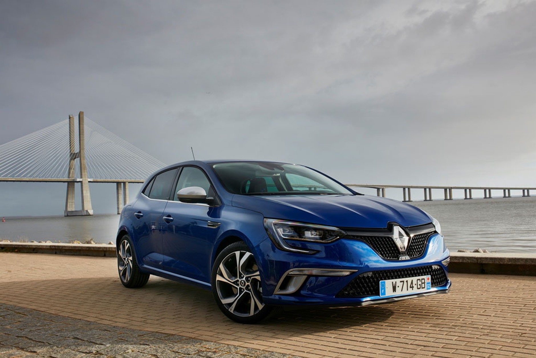 Już wiemy jak jeździ nowe Renault Megane