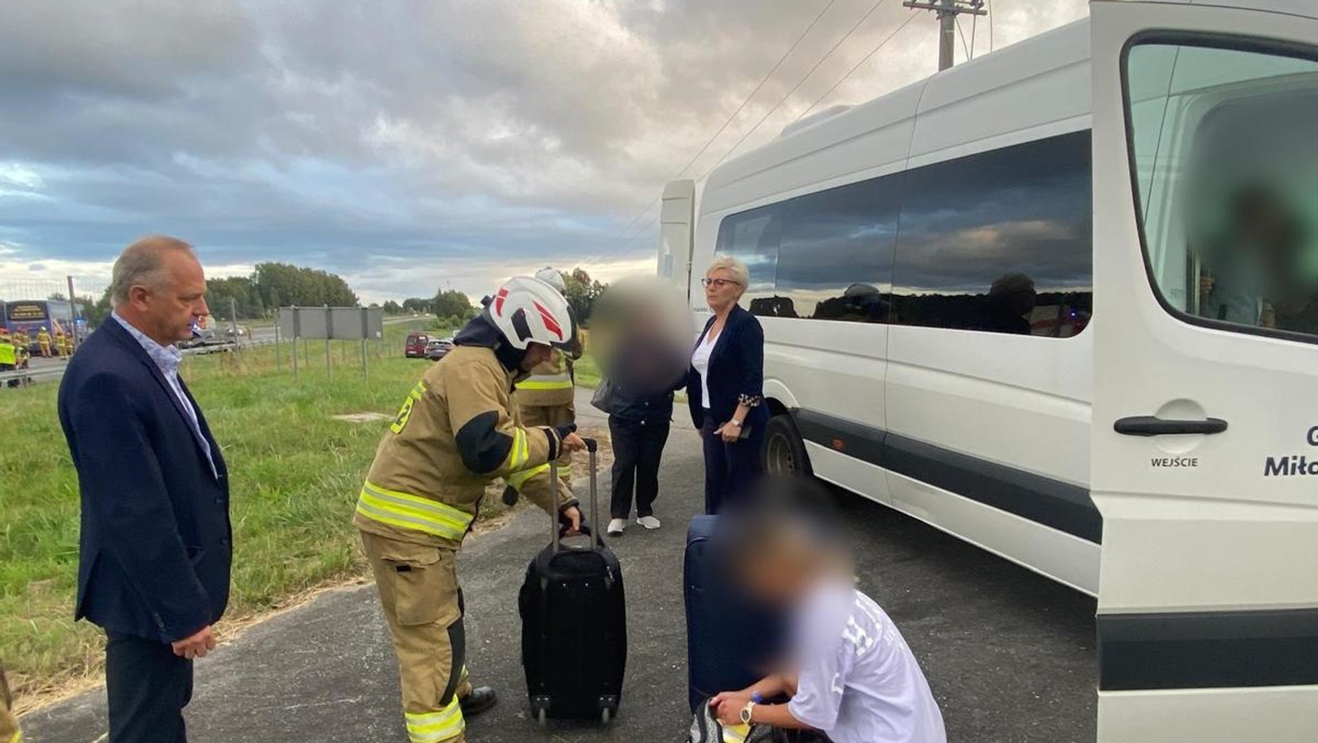 Autobus zderzył się z Chevroletem. Trasa S7 była zablokowana