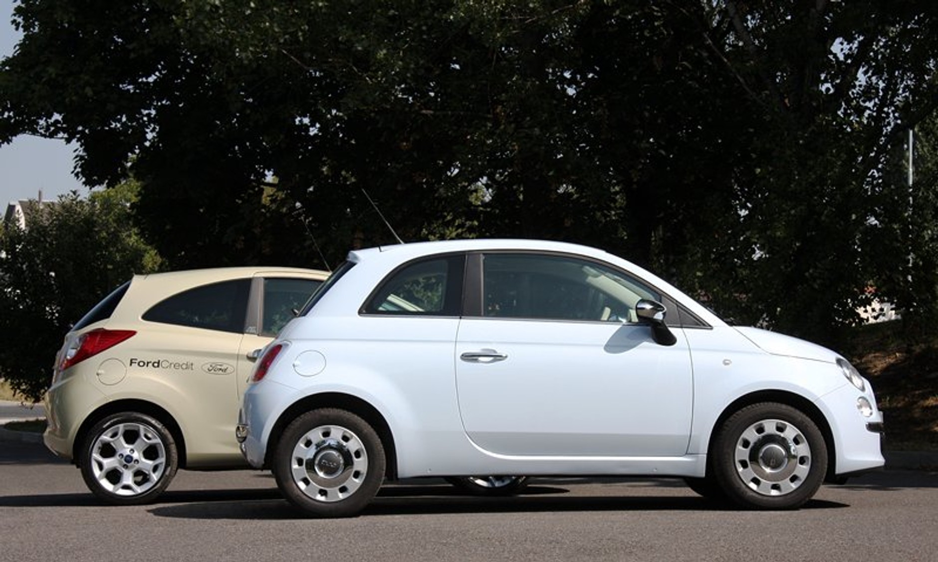 Test: Fiat 500 1,2 (51 kW) vs. Ford Ka 1,2 (51 kW) – Malá piva