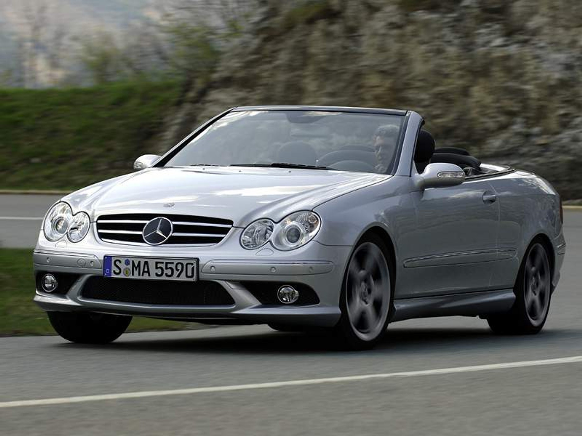 Nowy 8-cylindrowy silnik w Mercedesie-Benz CLK 500