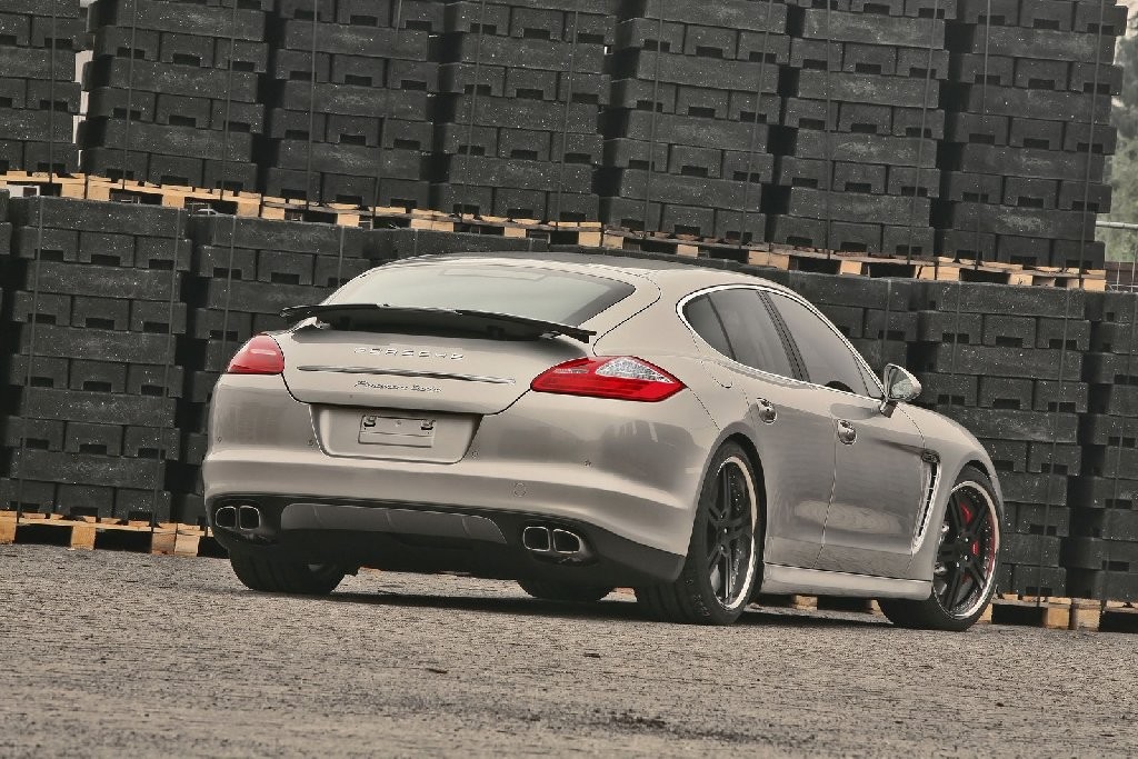 Porsche Panamera - Dodatkowe 50 KM dzięki modyfikacji komputera