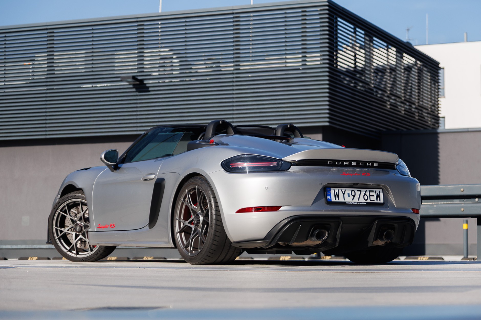 2025 porsche 718 Spyder RS