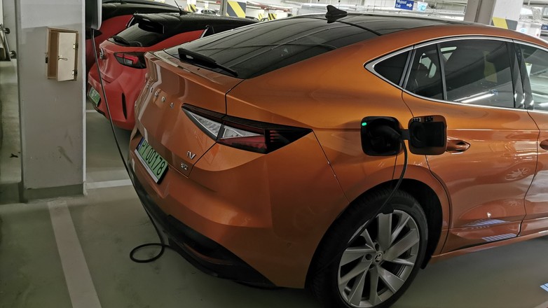 Samochody elektryczne w Polsce stanowią wciąż ułamek procenta zarejestrowanych pojazdów