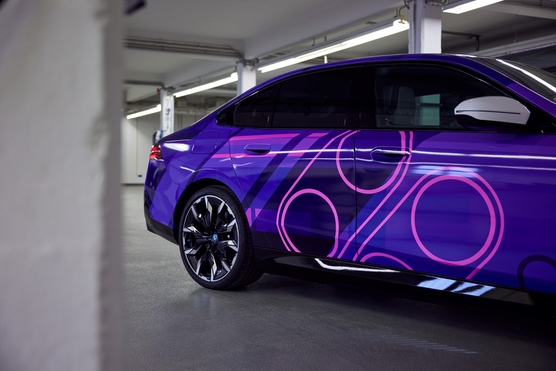 BMW serii 5 (ósma generacja; kod G60; od 2023 r.)