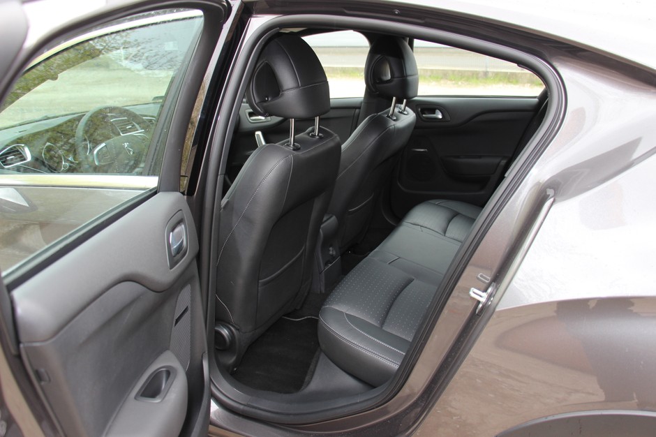 DS4 Crossback 1.6 THP