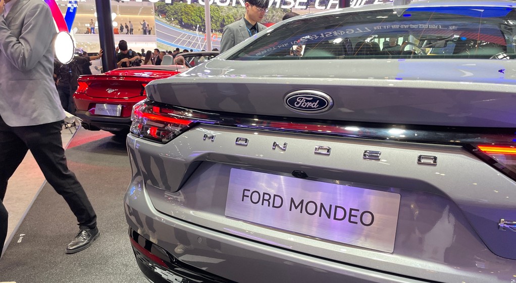 Ford Mondeo nadal żyje w Chinach i ma się świetnie