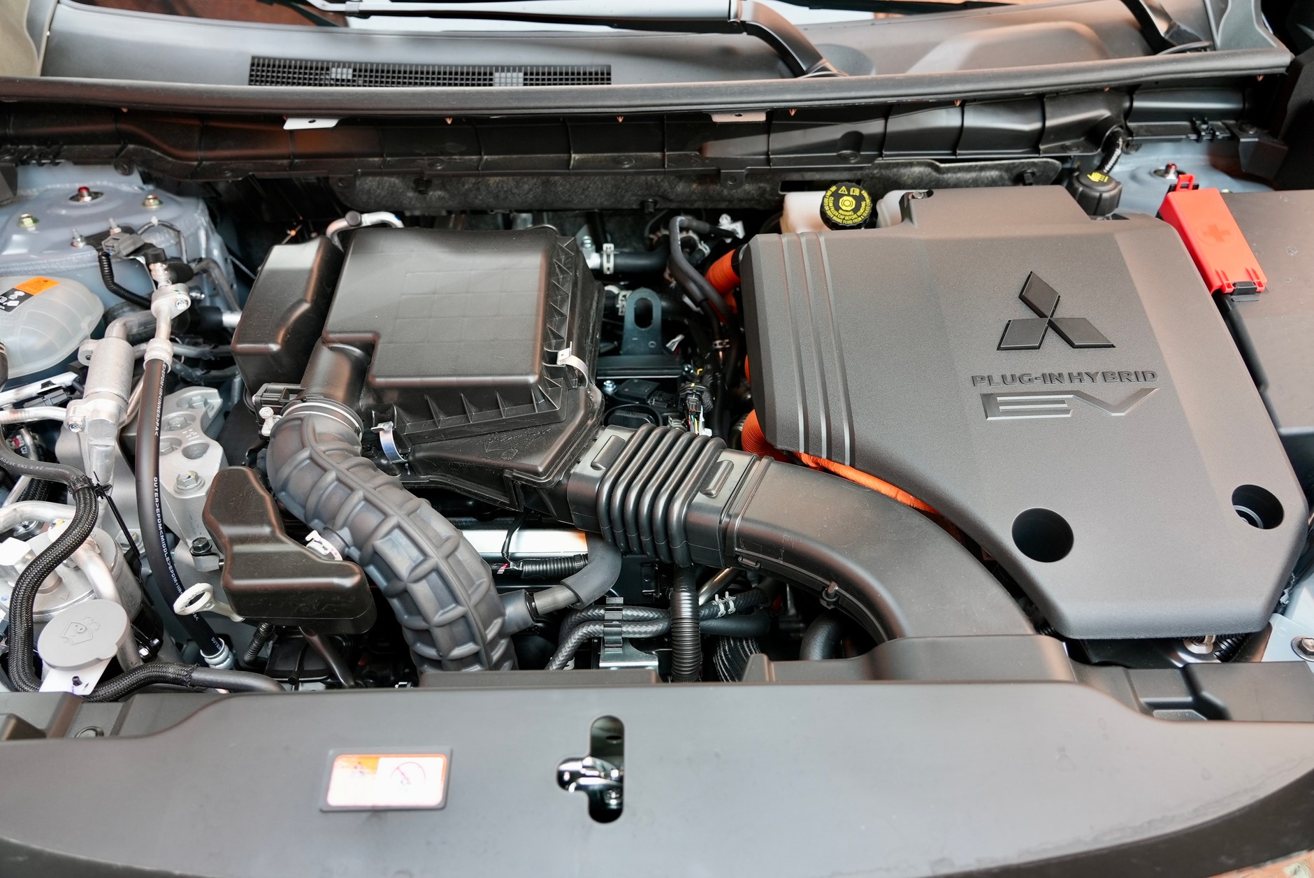 Mitsubishi Outlander PHEV