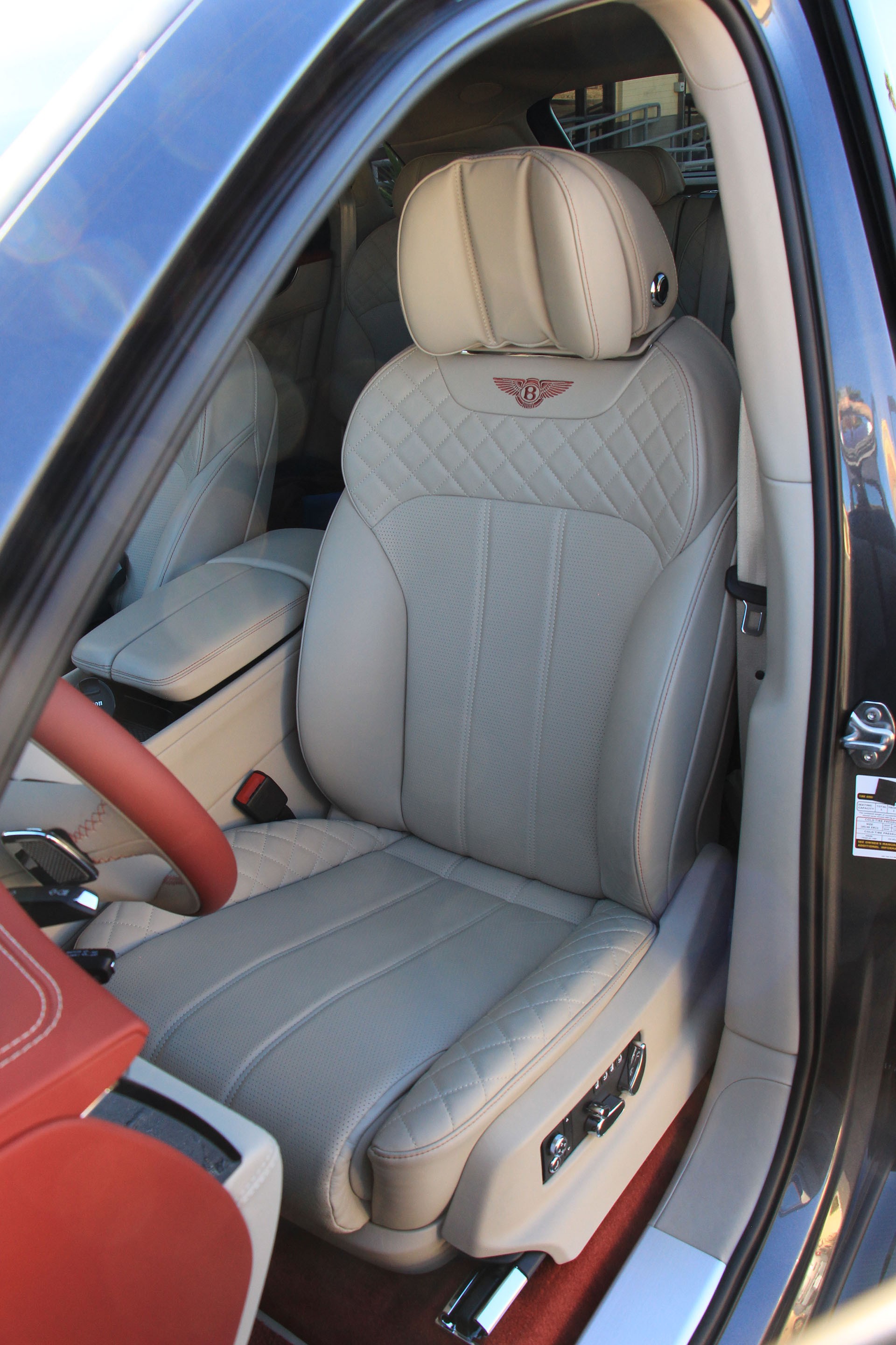 Bentley Bentayga W12