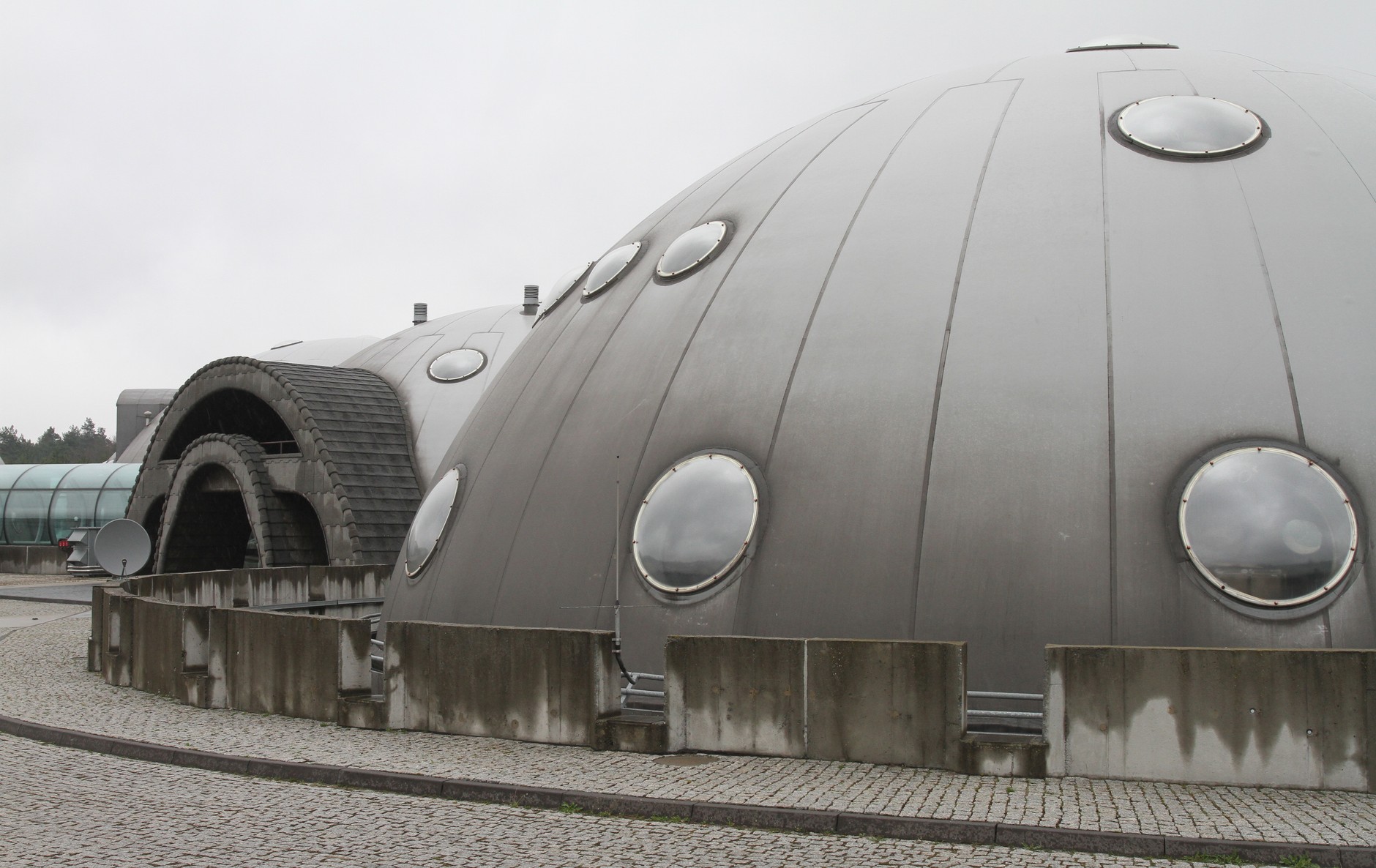 fot. J.Bednarczyk, PAP, na zdj. siedziba Alvernia Studios