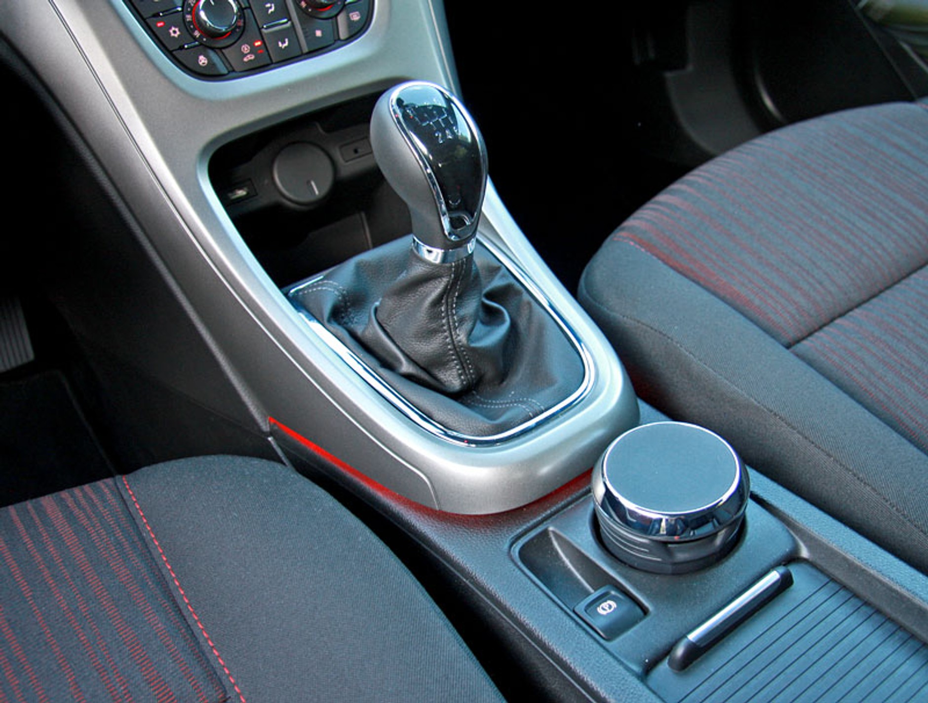 Opel Astra: pierwsze wrażenia z jazdy