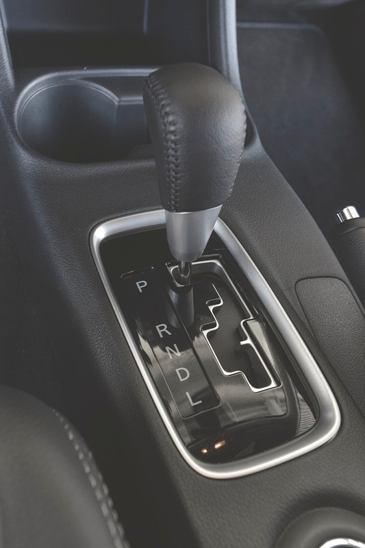 Land Rover Discovery Sport kontra Mitsubishi Outlander