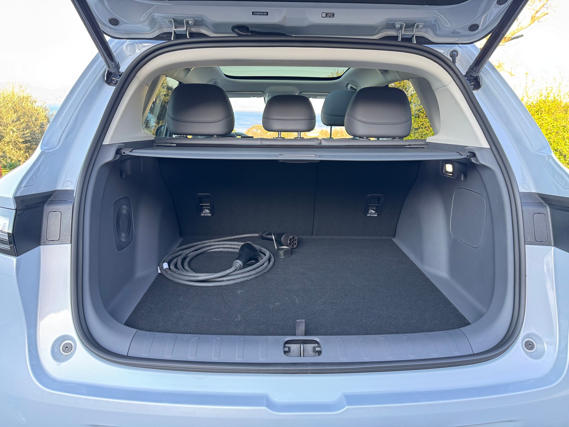 Leapmotor B10 Hybrid EV