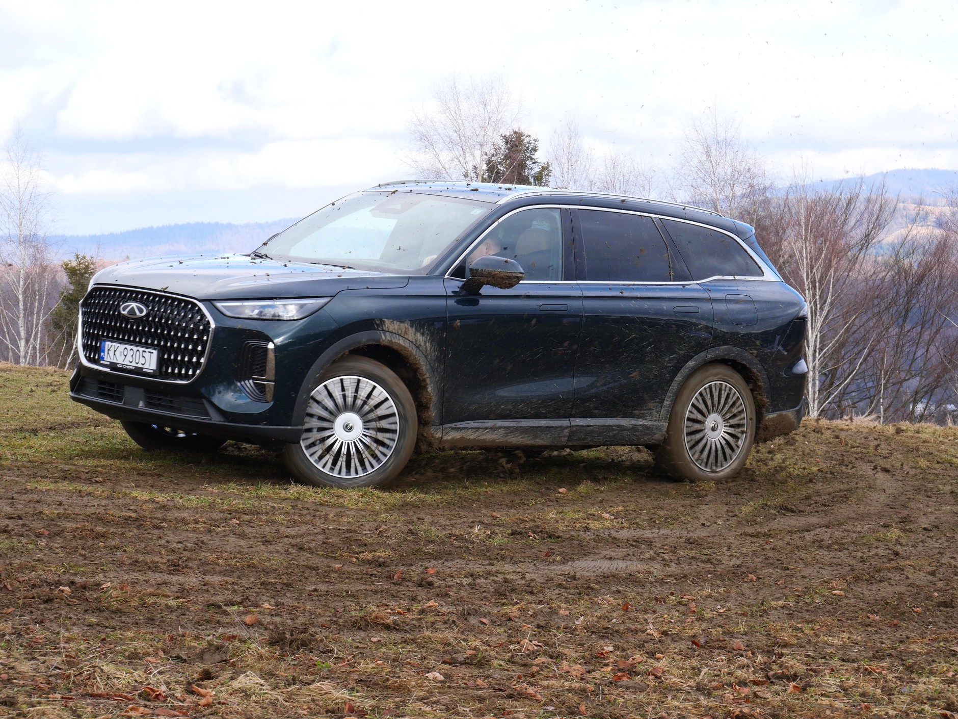 Chery Tiggo 9: kilkadziesiąt minut ostrzejszego traktowania nie doprowadziło do wyświetlenia "żółwika", ale akumulator był naładowany, a napęd miał&nbsp;czas, żeby osiągnąć temperaturę roboczą. 