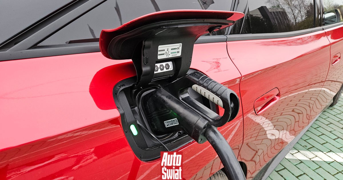 Już wkrótce będzie w Polsce ponad 100 tys. osobowych aut na prąd. Miało być już milion