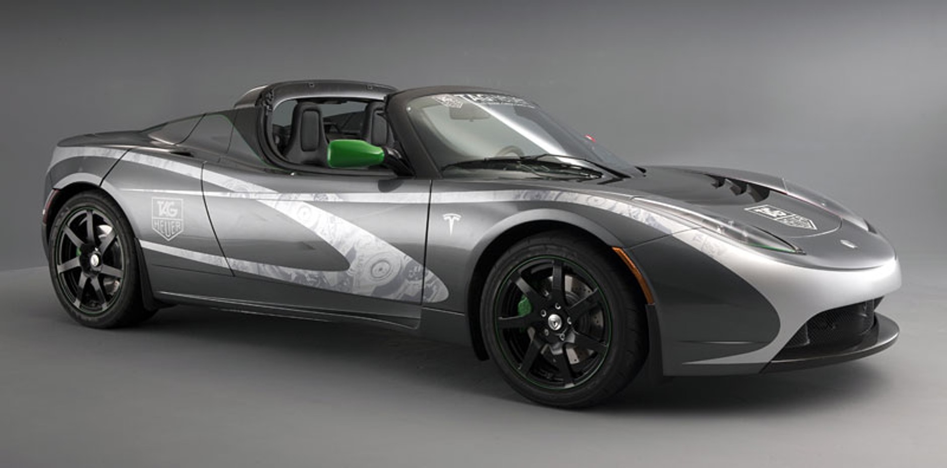 Tesla Roadster w podróży dookoła świata
