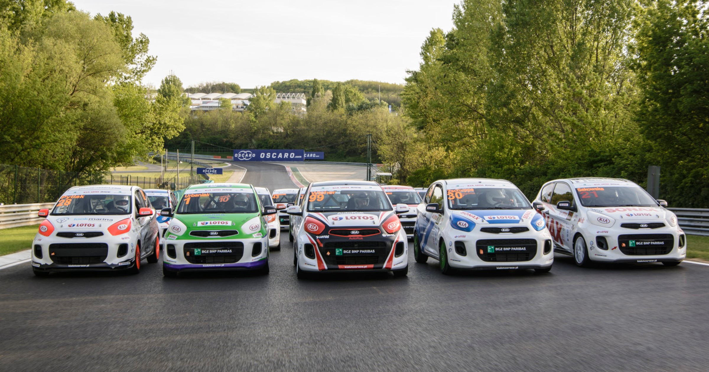 Zmiana pokoleniowa w Kia Lotos Race