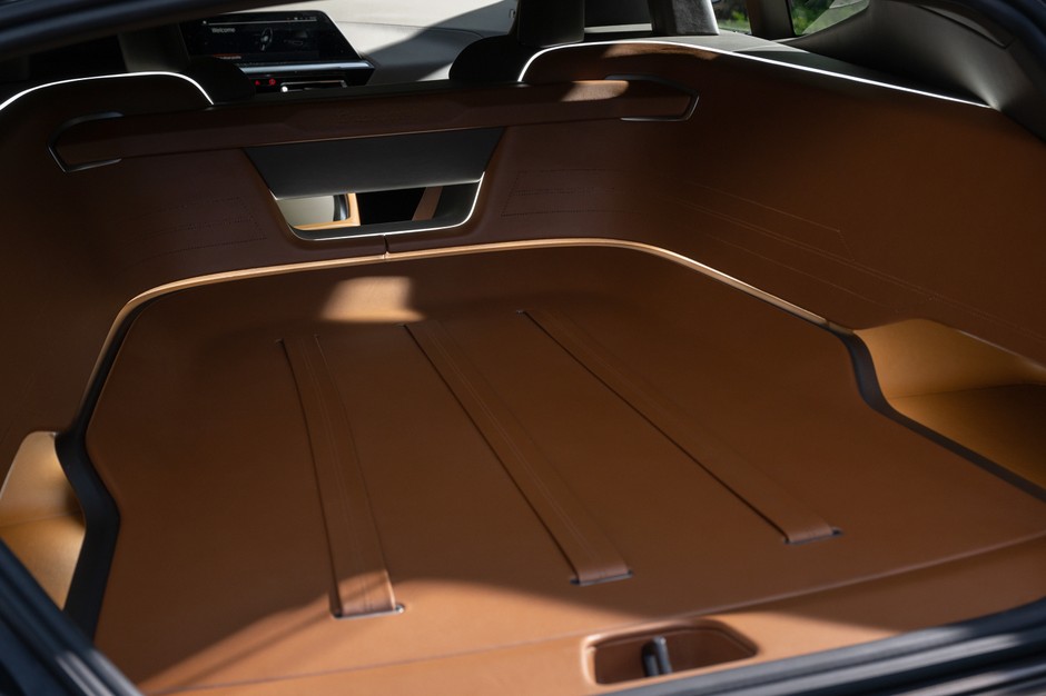 BMW Concept Touring Coupé