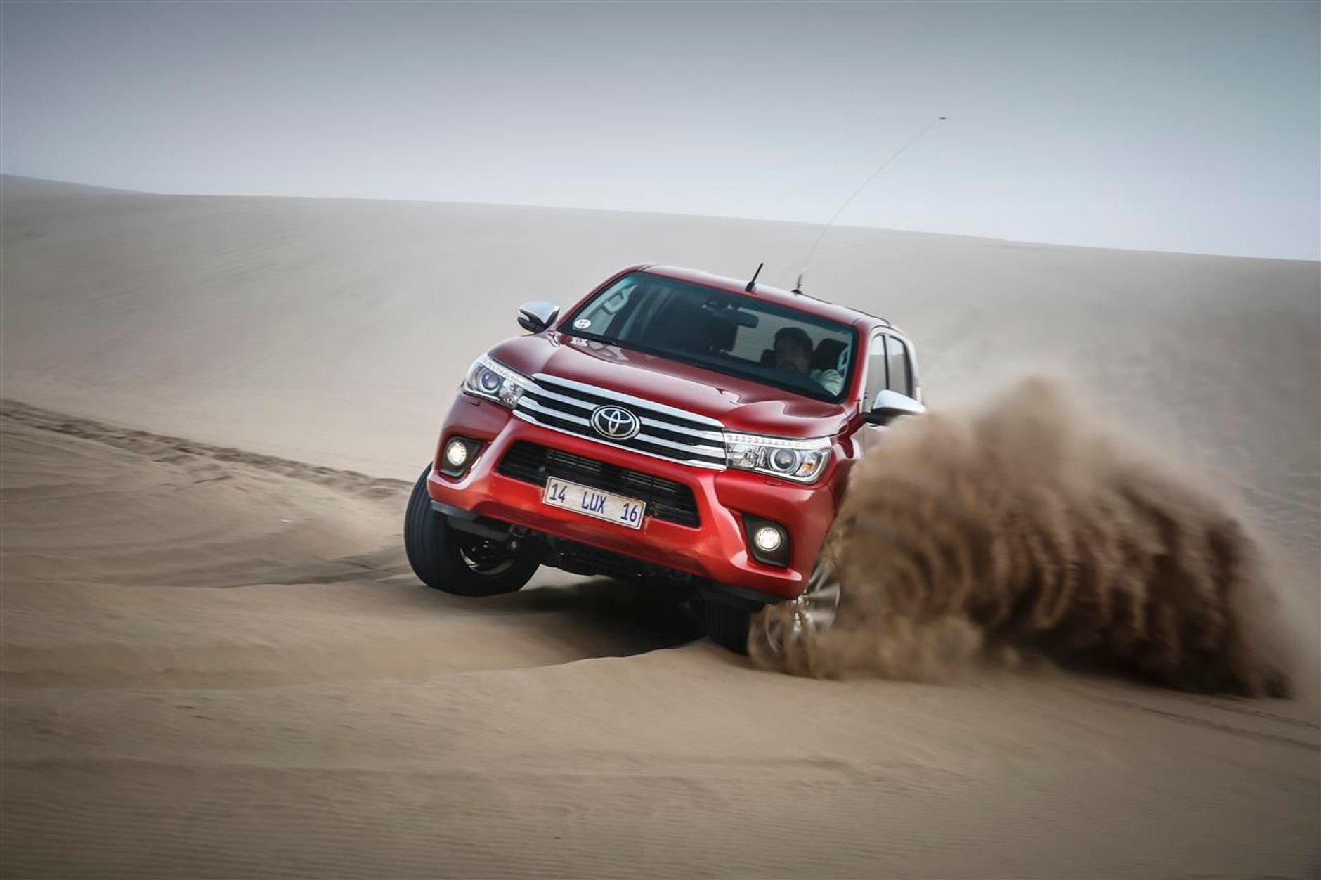 Toyota Hilux: recepta na niezniszczalność