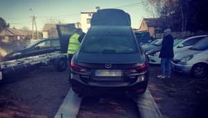 Wyłudzali odszkodowania za luksusowe auta. Zaczęło się od Jaguara