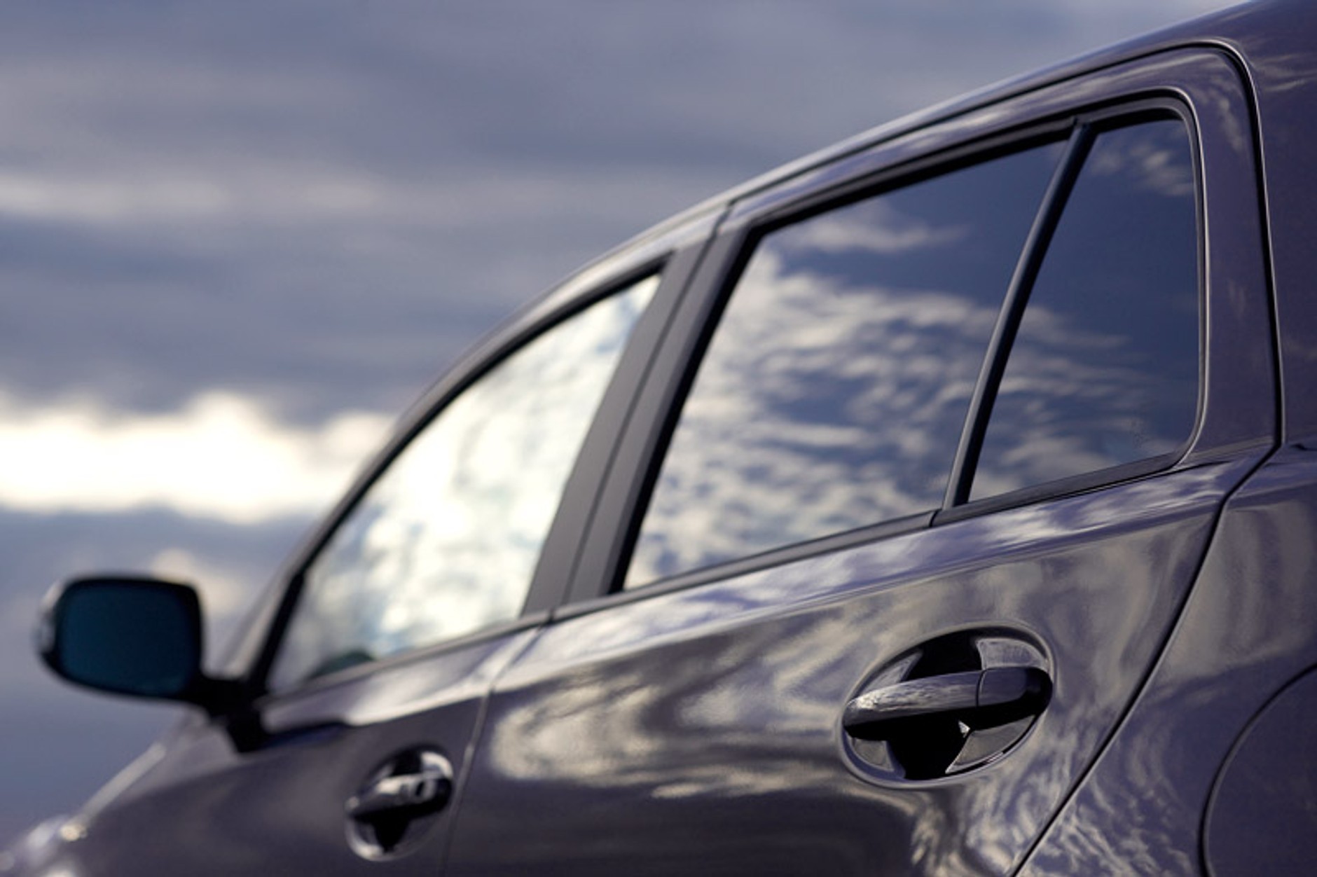 Paryż 2008: Toyota Urban Cruiser – miejski crossover z napędem 4x4 i nowym silnikiem 1,33 Dual VVT-i