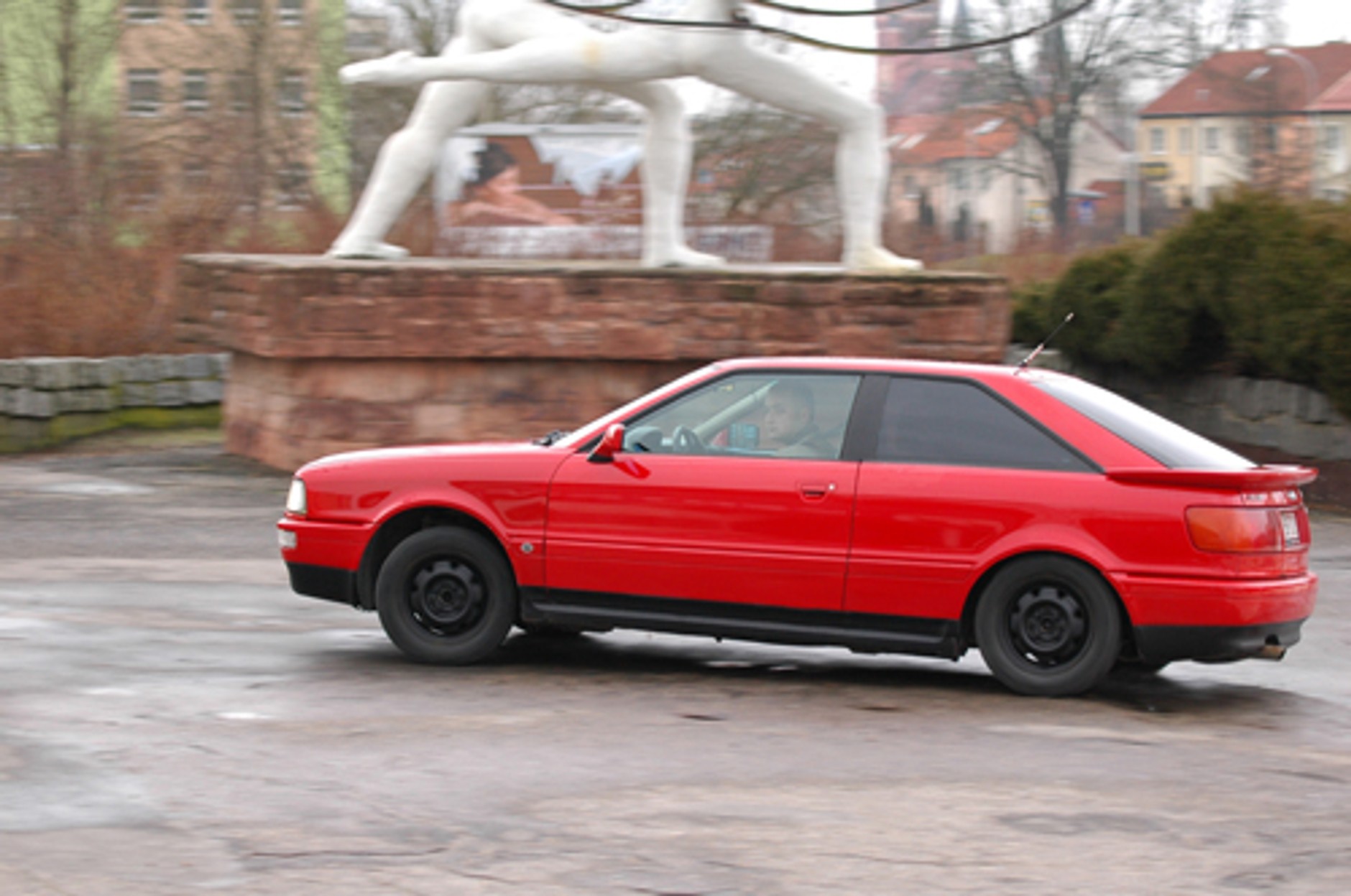 Audi Coupe 2.3E - Szczęśliwy, kto je znajdzie