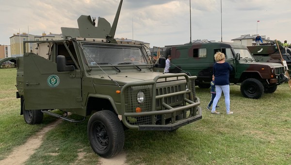 Wojsko wreszcie wybrało następcę Honkera - ponad 120 mln na nowe auta