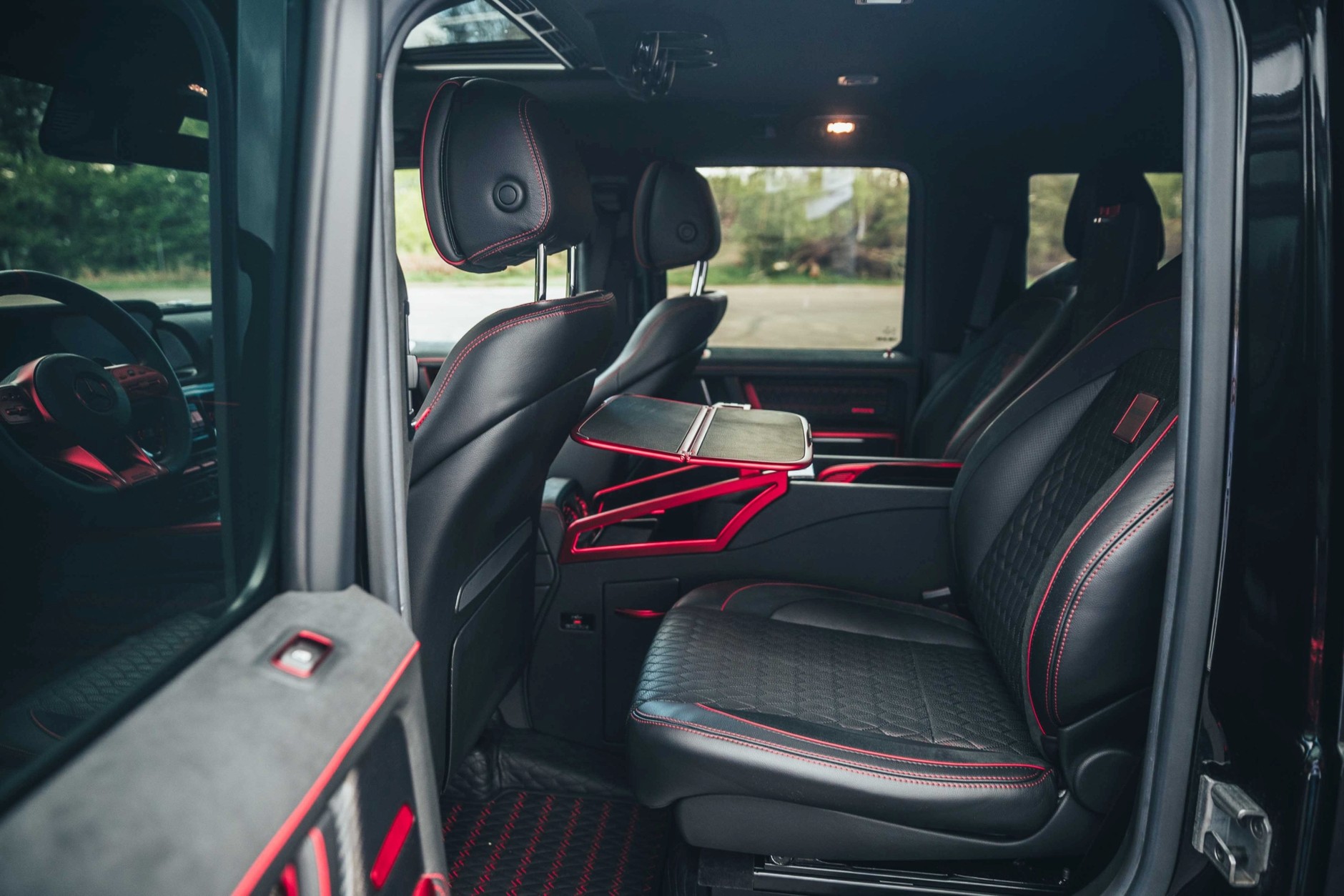 Brabus 900 Rocket Edition - Mercedes Klasy G na sterydach