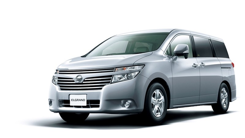 Nissan Elgrand – japońskie dziwactwo