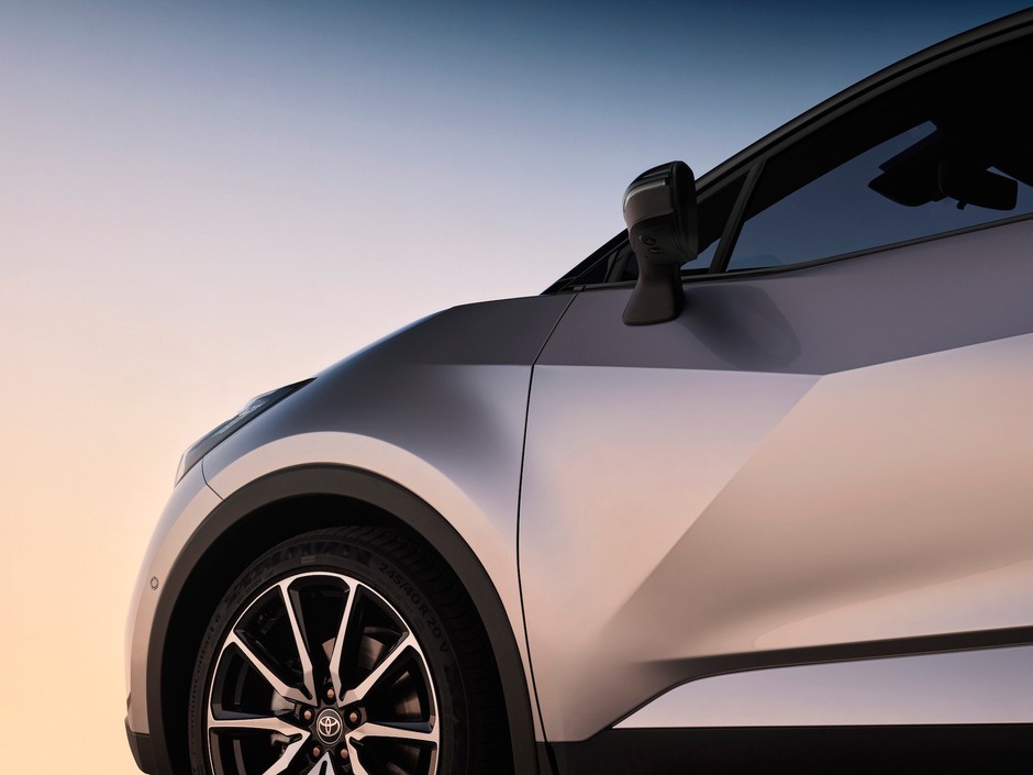 Toyota C-HR 2023