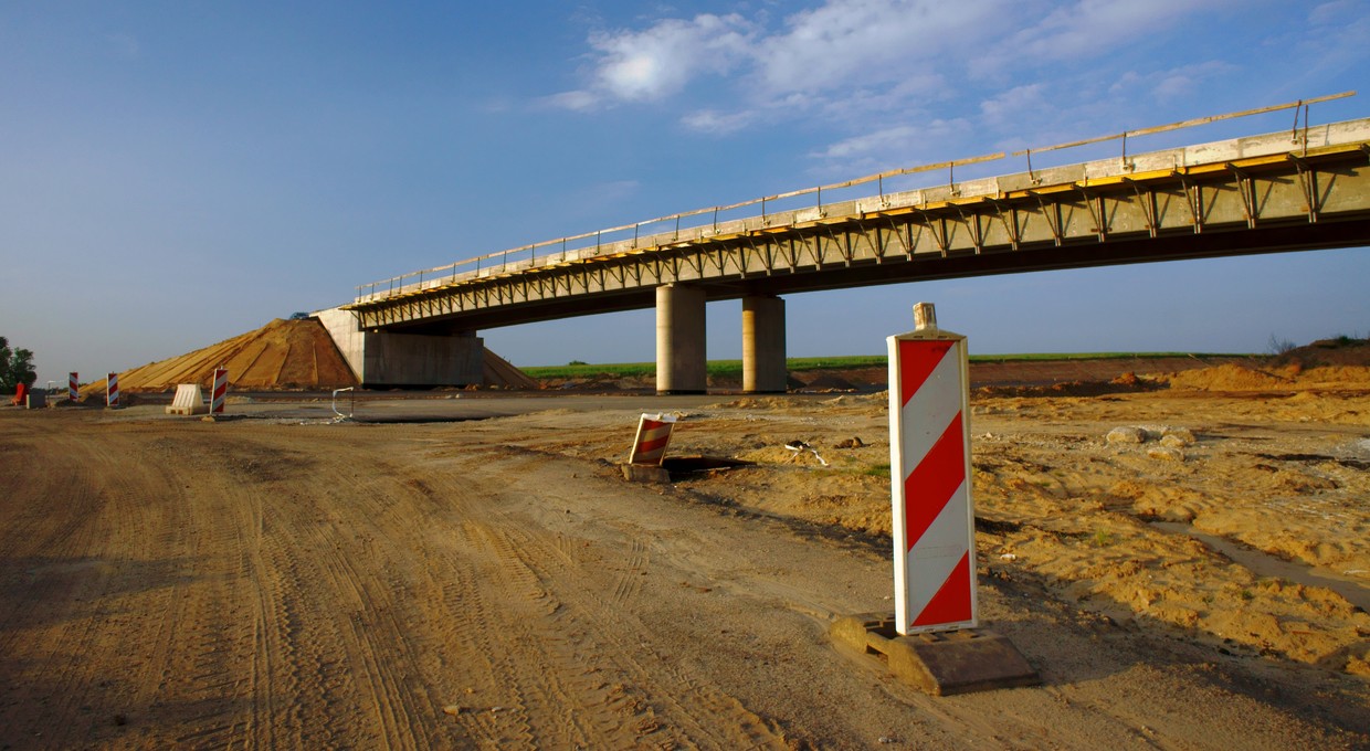 Czas na kolejne 32,5 km drogi S8. GDDKiA otrzymała aż 37 ofert