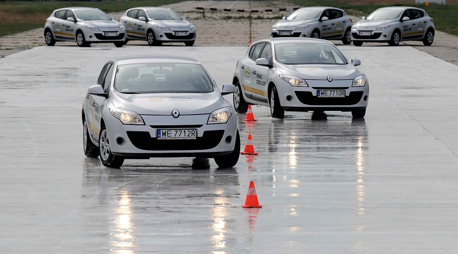Szkoła jazdy Renault - Poczuj się jak VIP
