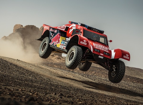 Dakar 2015: Małysz i muszkieterowie SMG